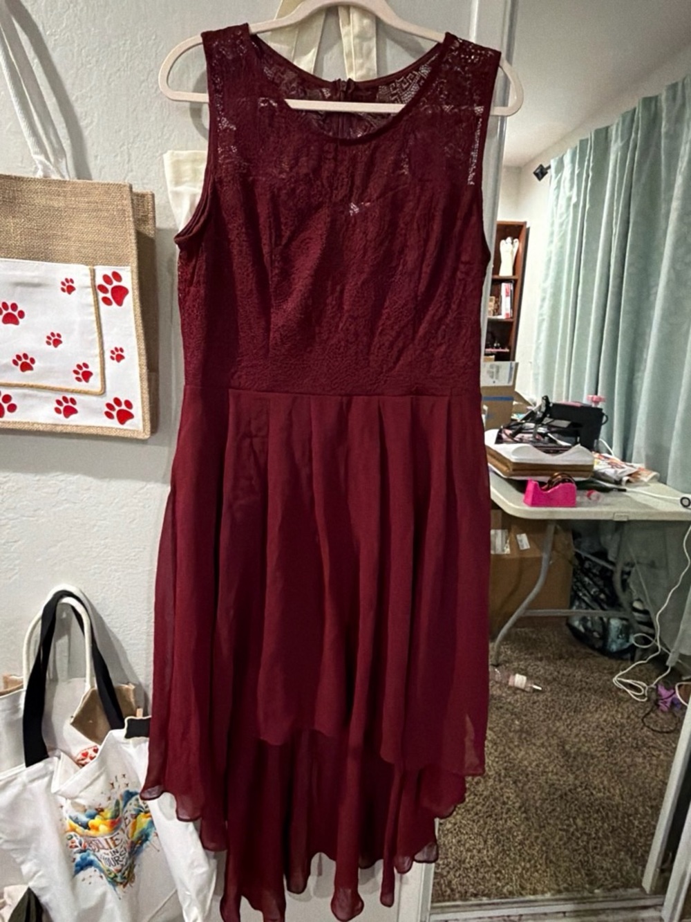 Sleeveless Burgundy Lace & Chiffon High-Low Dress for Women